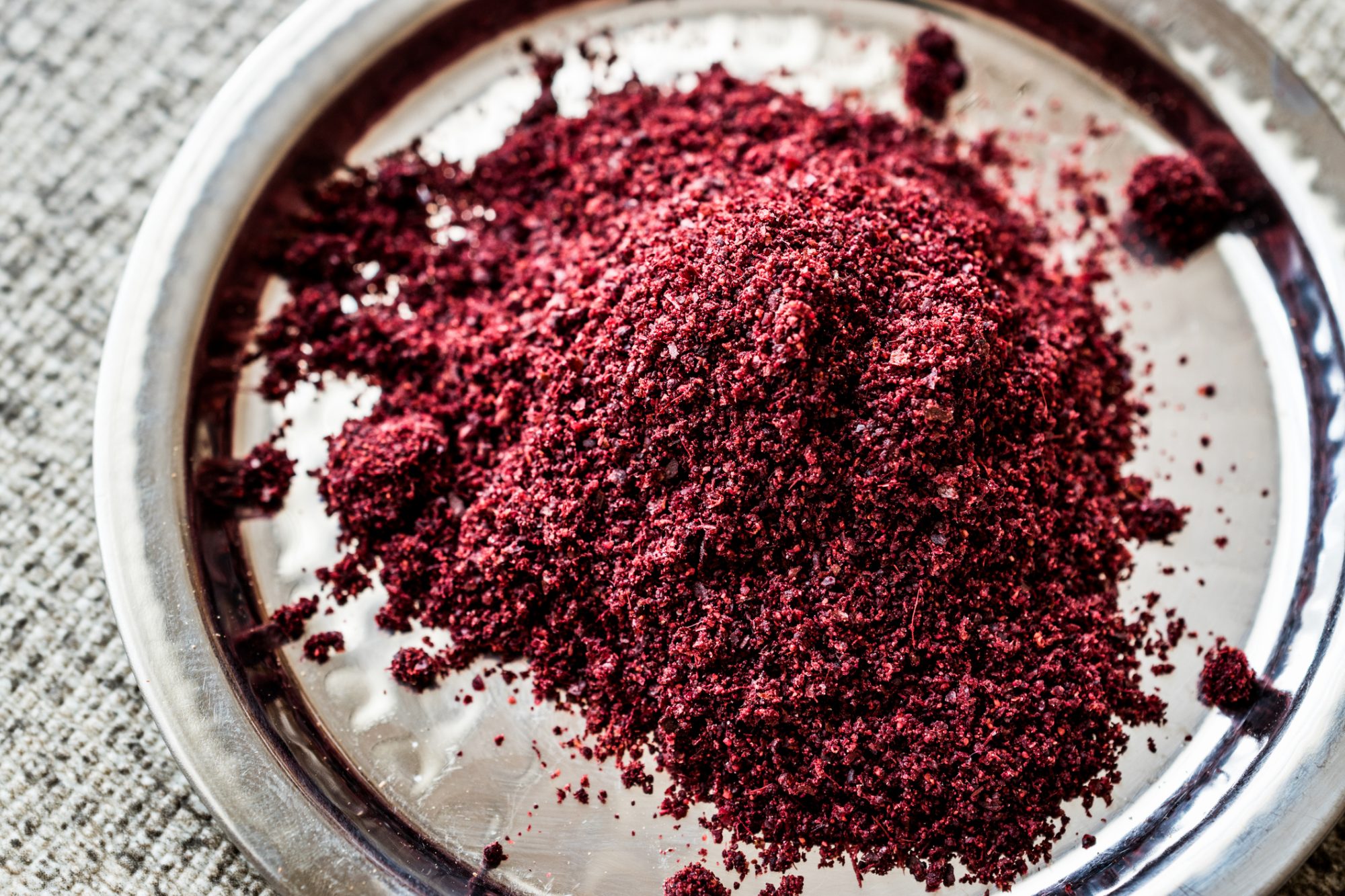 5 Health Benefits of Sumac and How to Cook With It