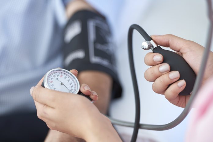 Measuring blood pressure