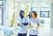 student nurse with ward manager